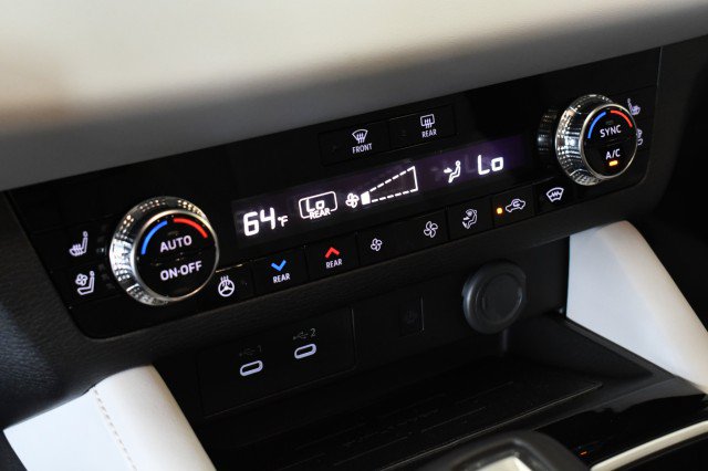 New 2026 Mitsubishi Outlander SEL AWD/4WD image 43