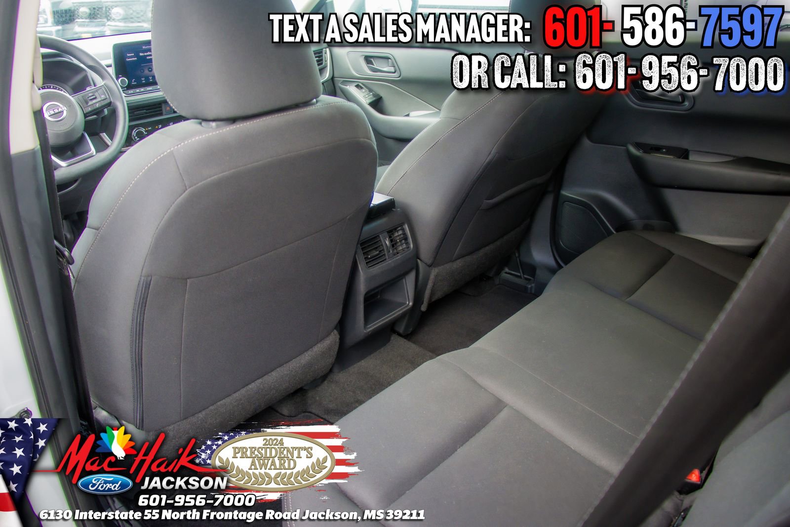 Used 2024 Nissan Rogue S image 11