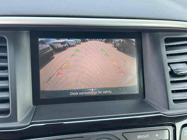 Used 2014 Nissan Pathfinder SV AWD/4WD image 28