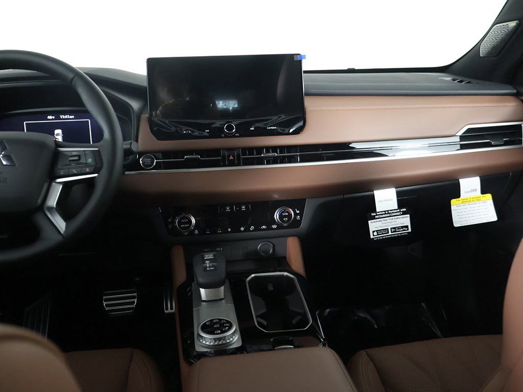 New 2025 Mitsubishi Outlander SEL image 52