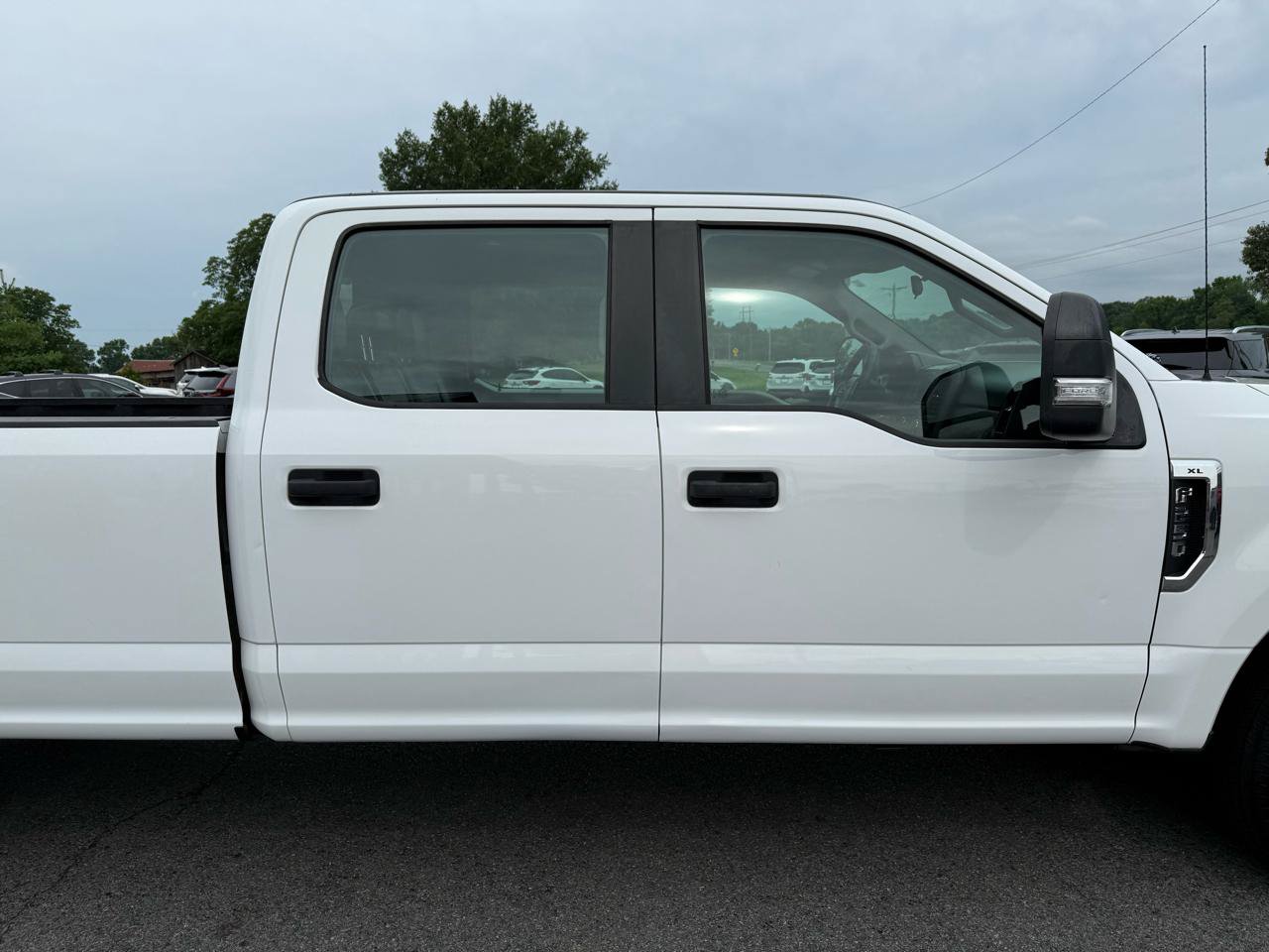 Used 2017 Ford F250 XL w/ Power Equipment Group RWD image 38