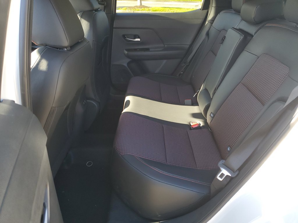 New 2027 Nissan Kicks SR w/ Cold Weather Package FWD image 12