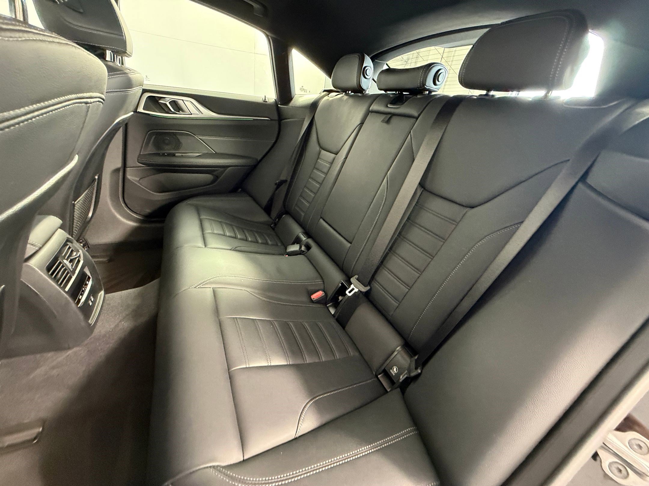 Used 2023 BMW i4 eDrive35 w/ Premium Package image 30