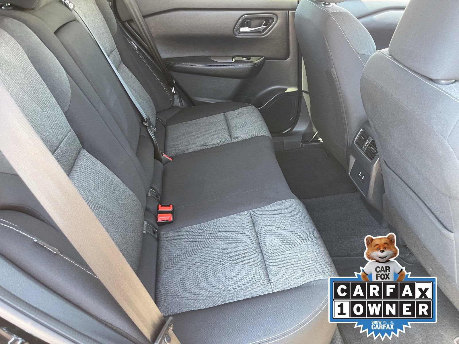 Certified 2025 Nissan Rogue SV FWD image 14