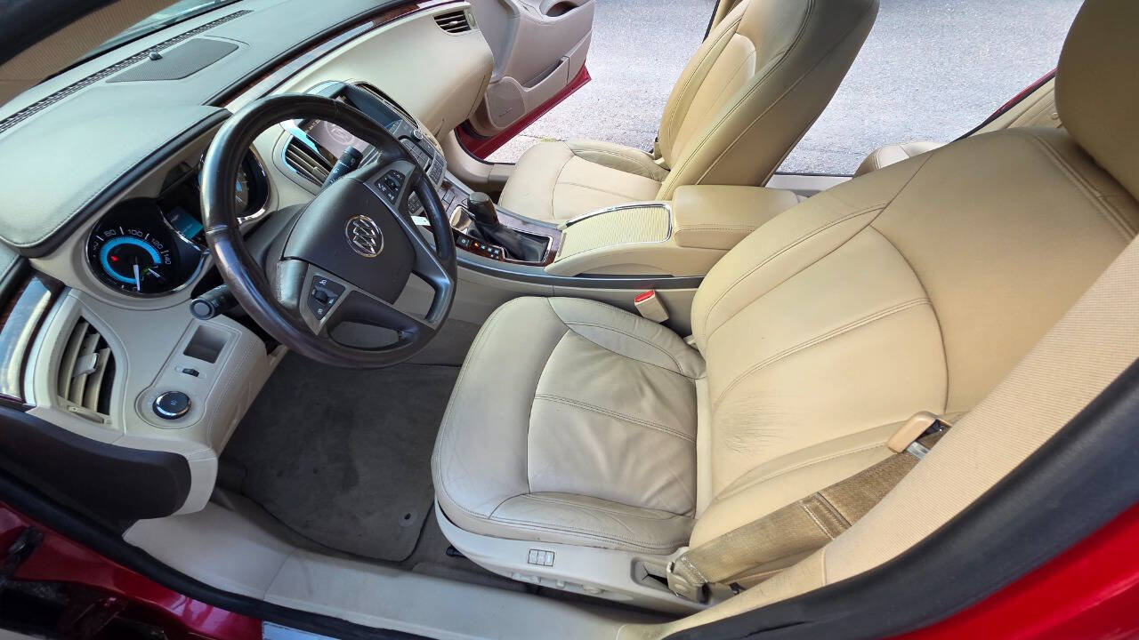 Used 2012 Buick LaCrosse Premium w/ Entertainment Package FWD image 27