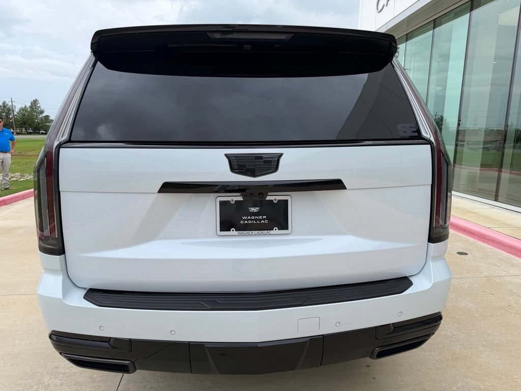 New 2026 Cadillac Escalade Sport w/ Touring Package AWD/4WD image 4
