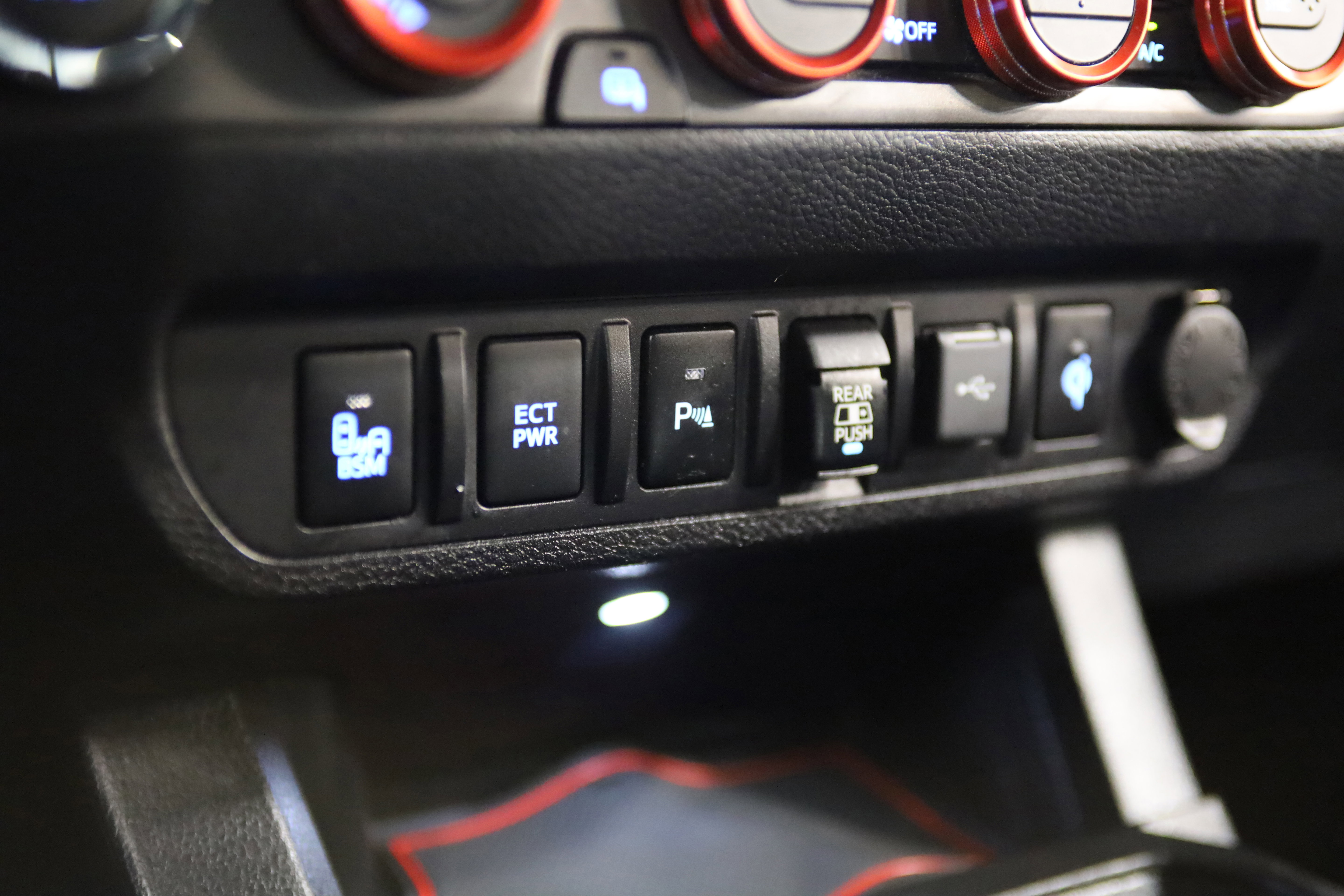 Used 2021 Toyota Tacoma TRD Pro AWD/4WD image 27