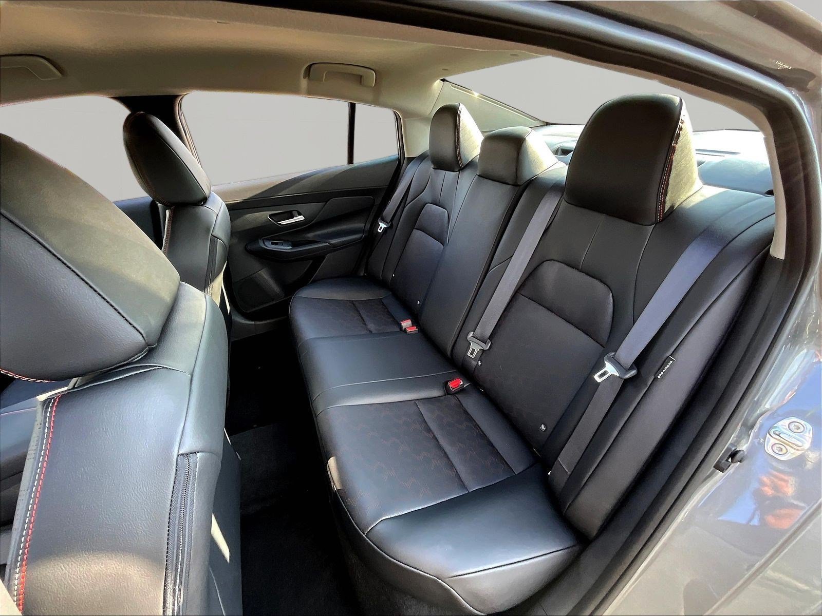 New 2027 Nissan Sentra SR w/ SR Premium Package FWD image 18