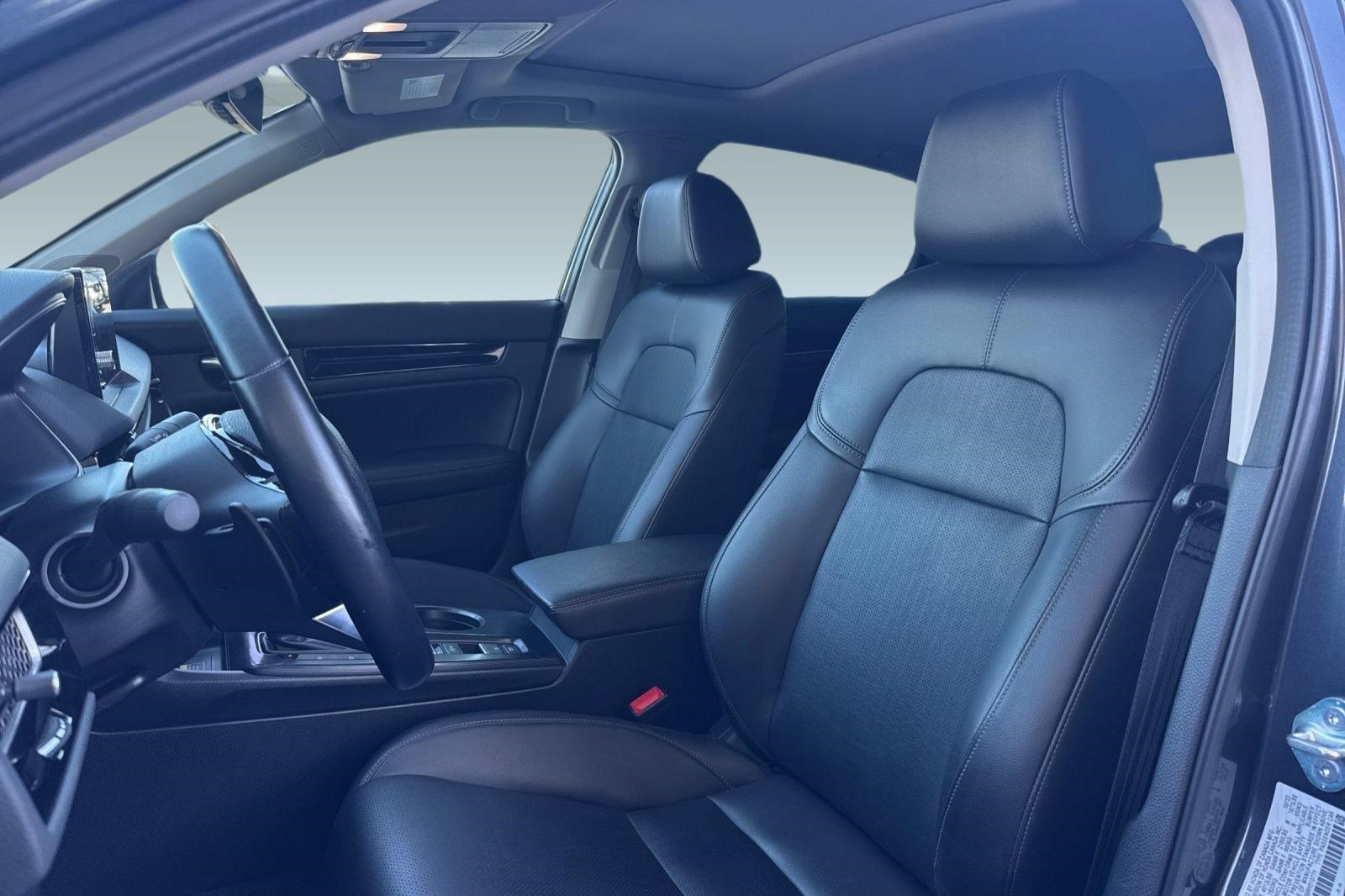 Used 2024 Honda Civic Touring image 5