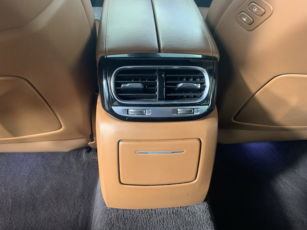 Used 2022 Genesis G90 5.0 Ultimate AWD/4WD image 34