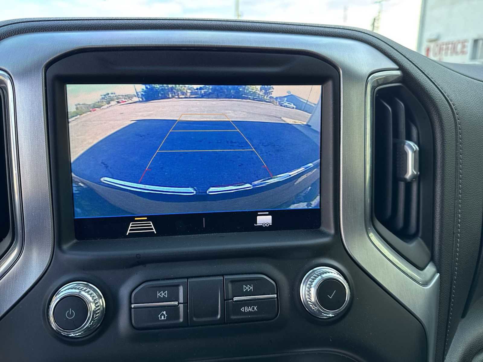 Used 2021 GMC Sierra 1500 Elevation image 25