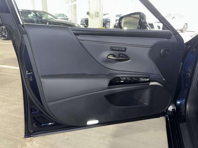 New 2025 Lexus ES 350 w/ Premium Package image 14