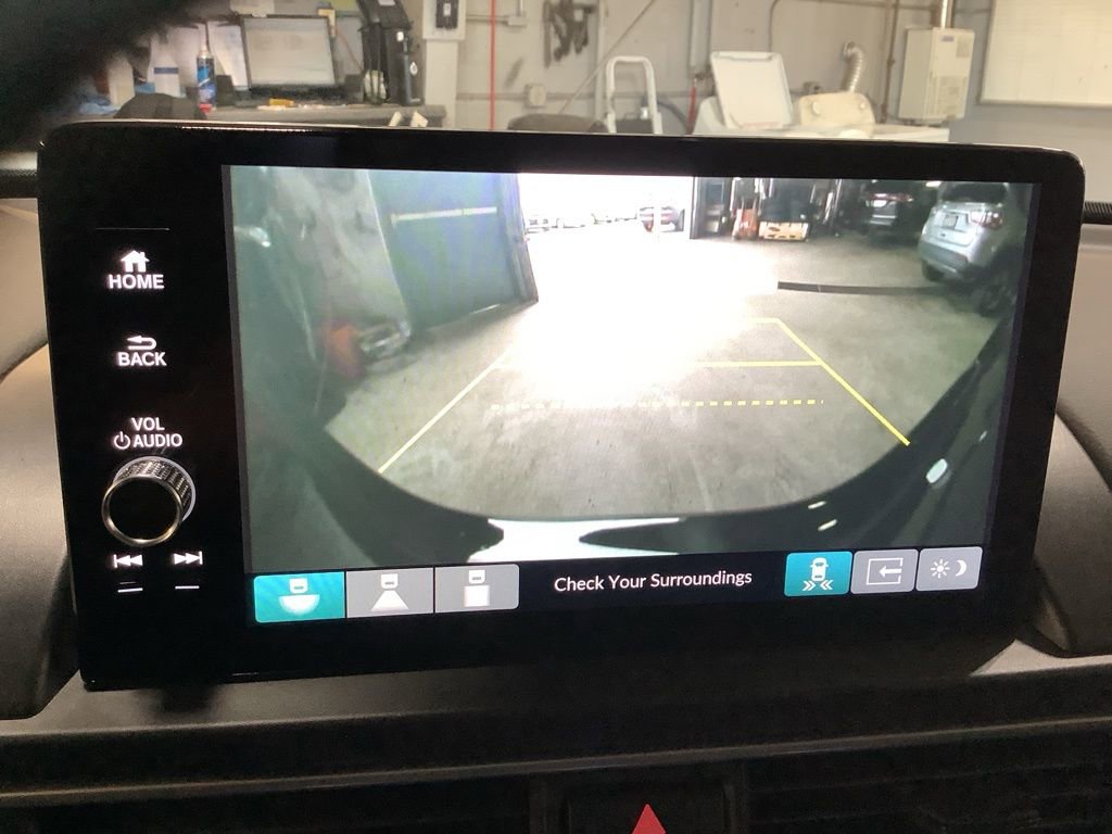 Used 2023 Honda Pilot EX-L image 41