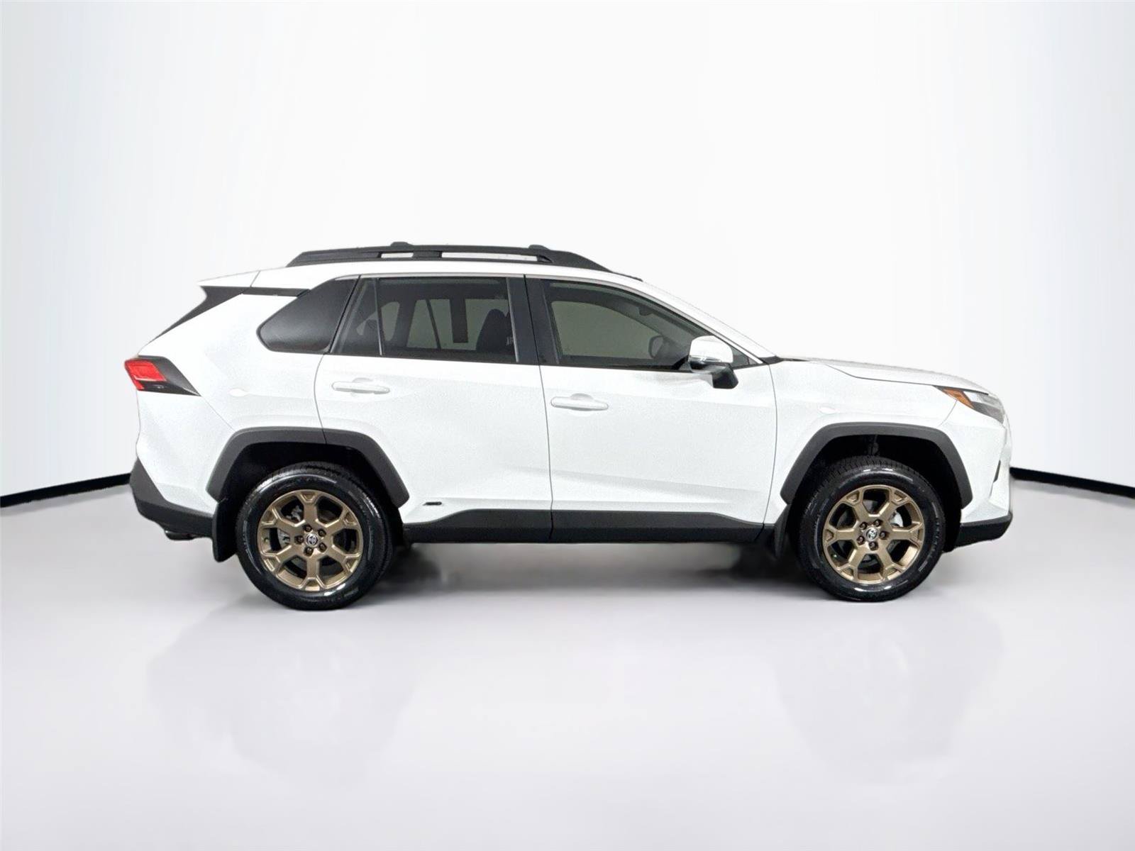 Certified 2023 Toyota RAV4 AWD Hybrid image 10