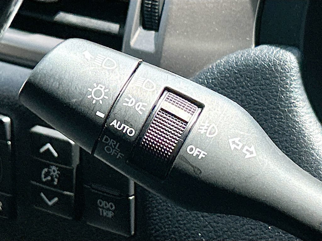 Used 2023 Lexus GX 460 Premium w/ Premium Plus Package AWD/4WD image 35