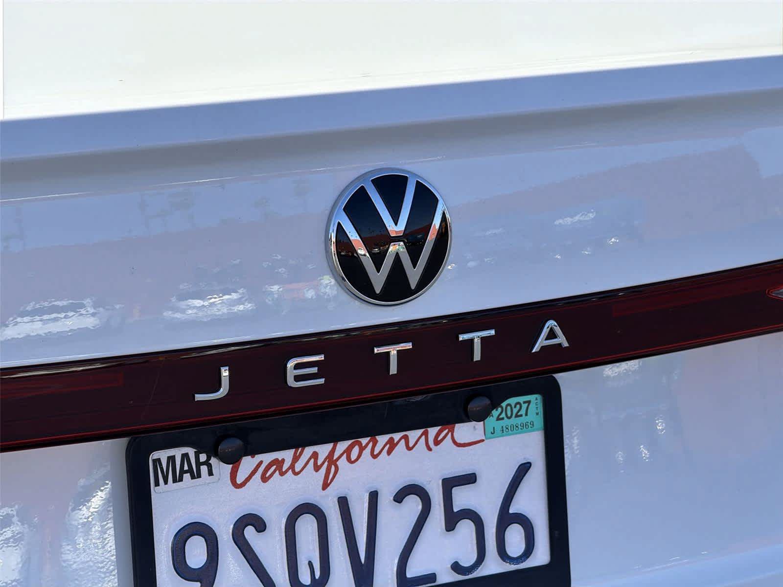 Used 2025 Volkswagen Jetta S FWD image 8