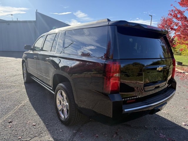 Used 2020 Chevrolet Suburban Premier image 5