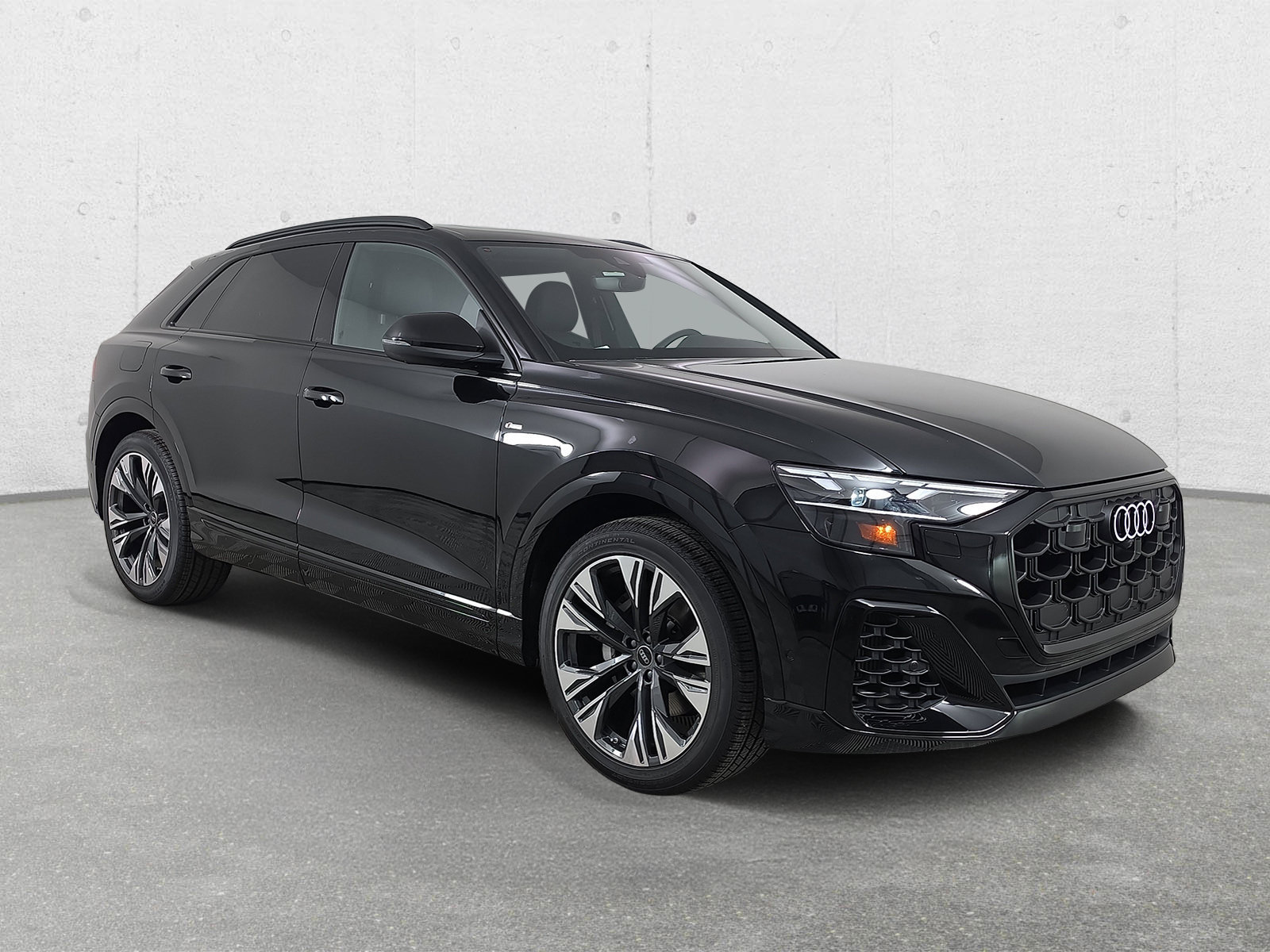 New 2026 Audi Q8 Premium Plus AWD/4WD 360° Tour