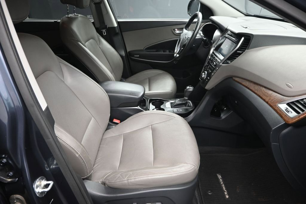 Used 2019 Hyundai Santa Fe XL SE w/ SE Premium Package 02 FWD image 38