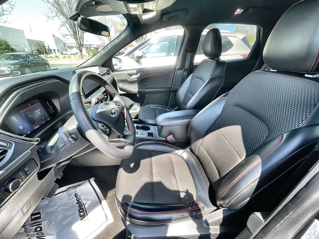 Used 2024 Ford Escape ST-Line w/ Tech Pack #1 FWD image 19
