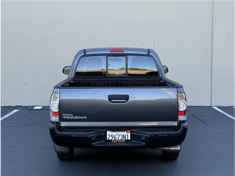 Used 2014 Toyota Tacoma 2WD Access Cab w/ Convenience Package image 5