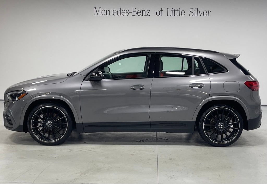 Used 2024 Mercedes-Benz GLA 35 AMG 4MATIC image 2