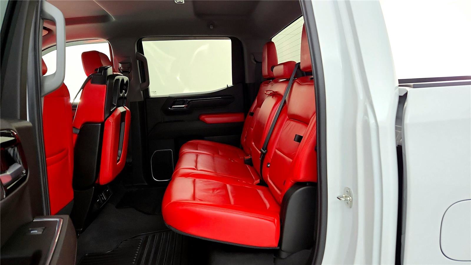 Used 2023 GMC Sierra 1500 Elevation AWD/4WD image 18