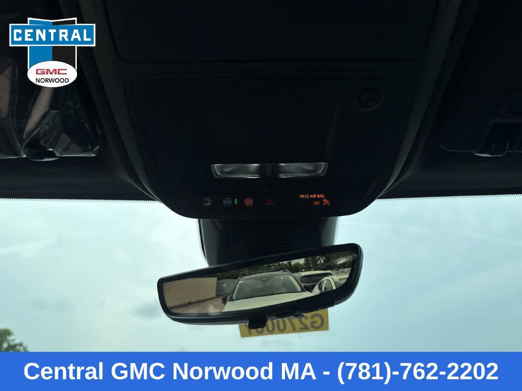 New 2027 GMC Terrain Elevation w/ Technology Package II AWD/4WD image 21