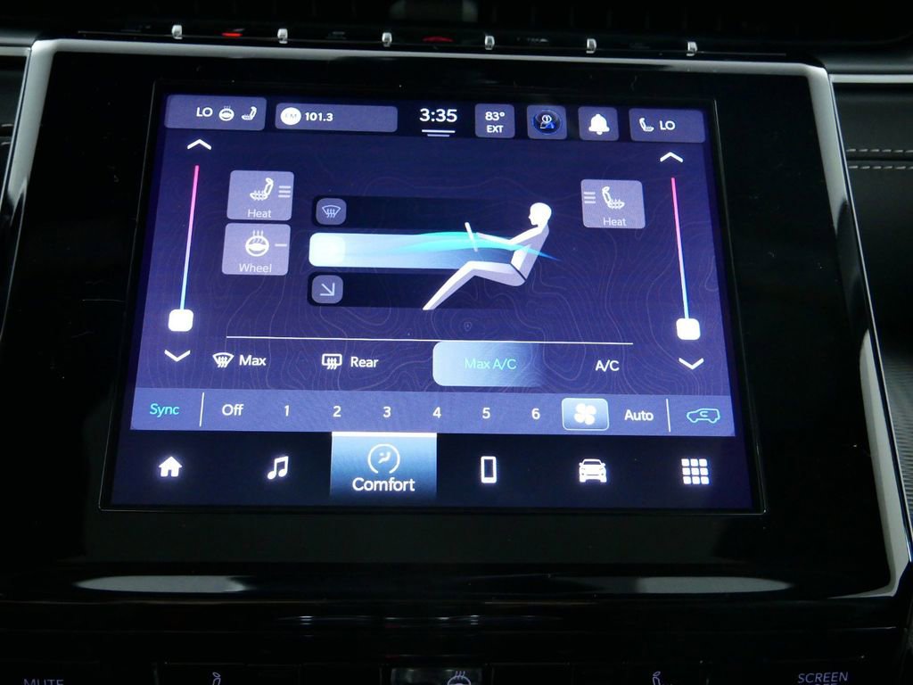 Certified 2024 Jeep Grand Cherokee Altitude image 44