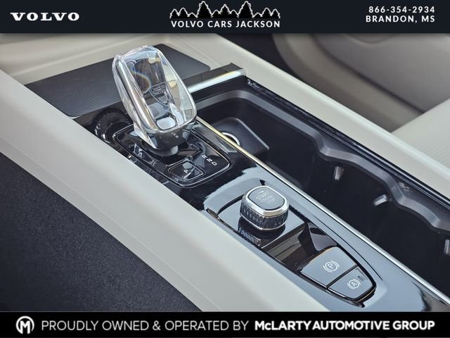 New 2026 Volvo XC60 B5 Ultra w/ Protection Package Premier image 23