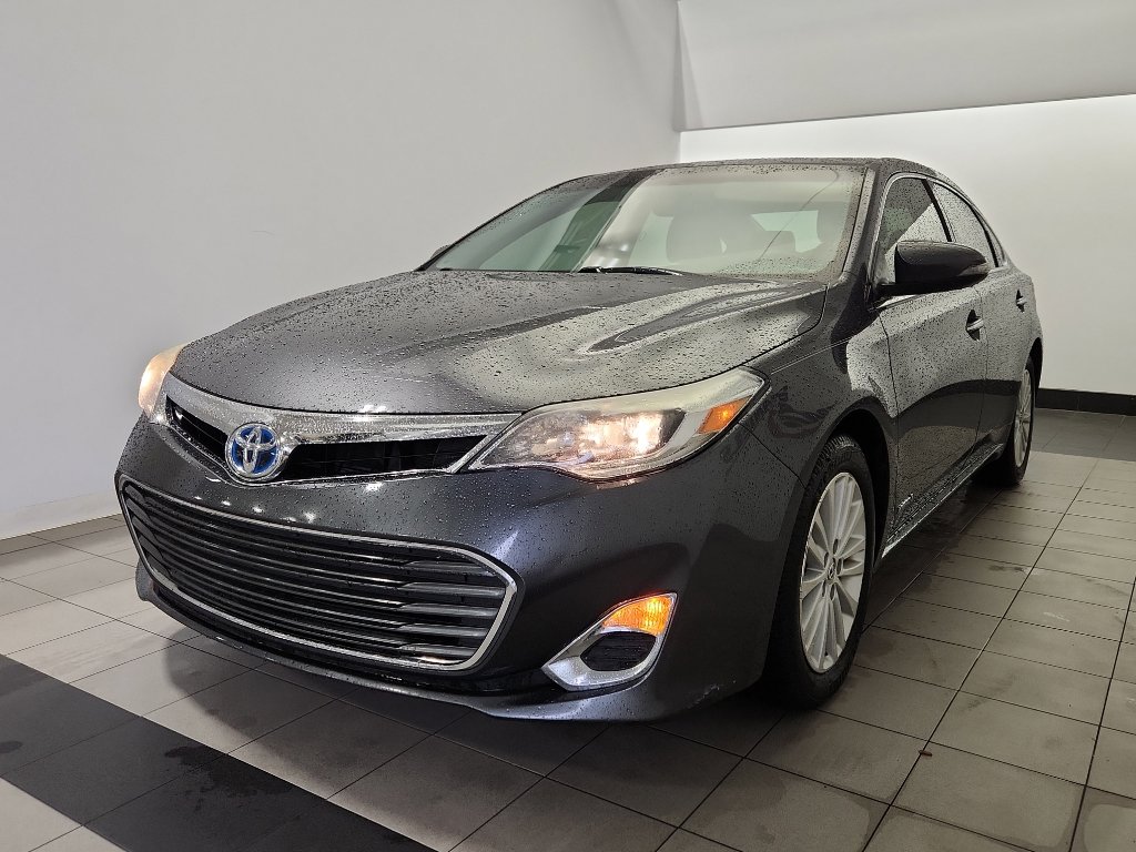 Used 2013 Toyota Avalon XLE Premium image 2