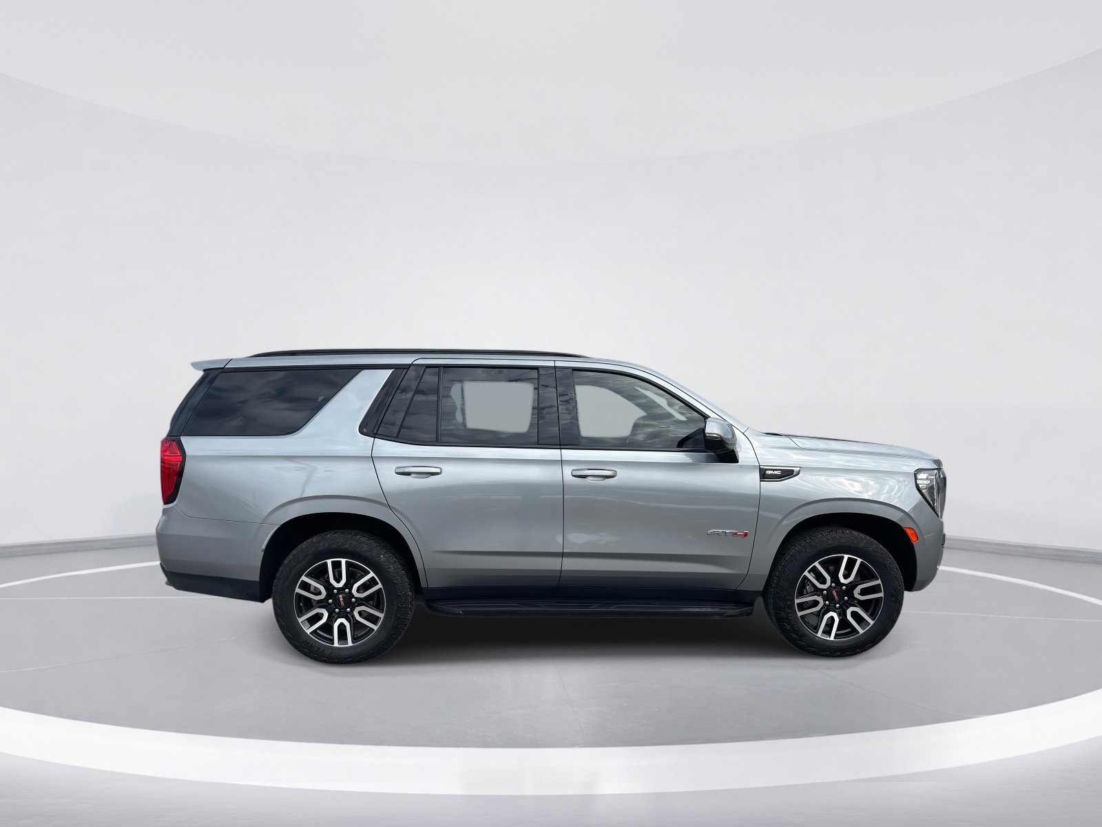 Certified 2023 GMC Yukon AT4 image 9