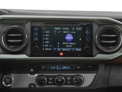 Used 2016 Toyota Tacoma Limited image 10