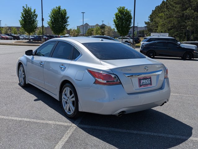 Used 2015 Nissan Altima 3.5 SL image 7