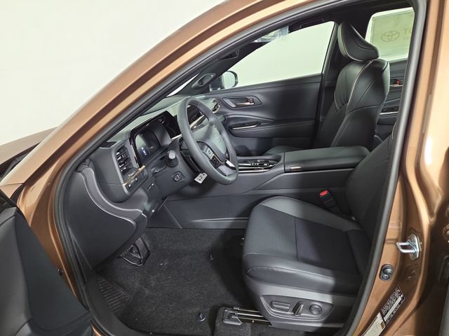 New 2026 Toyota Crown Platinum AWD/4WD image 12