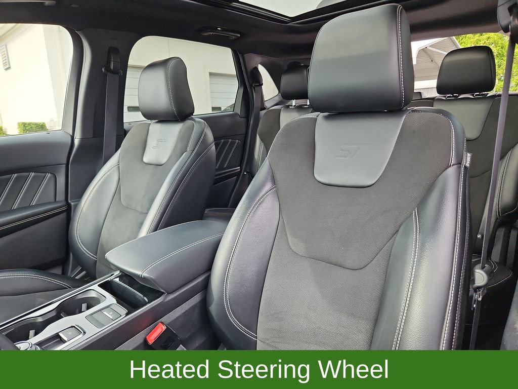 Used 2020 Ford Edge ST w/ Cold Weather Package AWD/4WD image 26