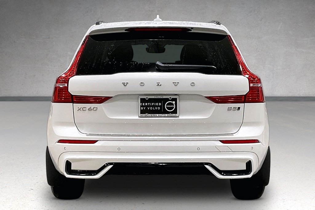 Certified 2024 Volvo XC60 B5 Core AWD/4WD image 6