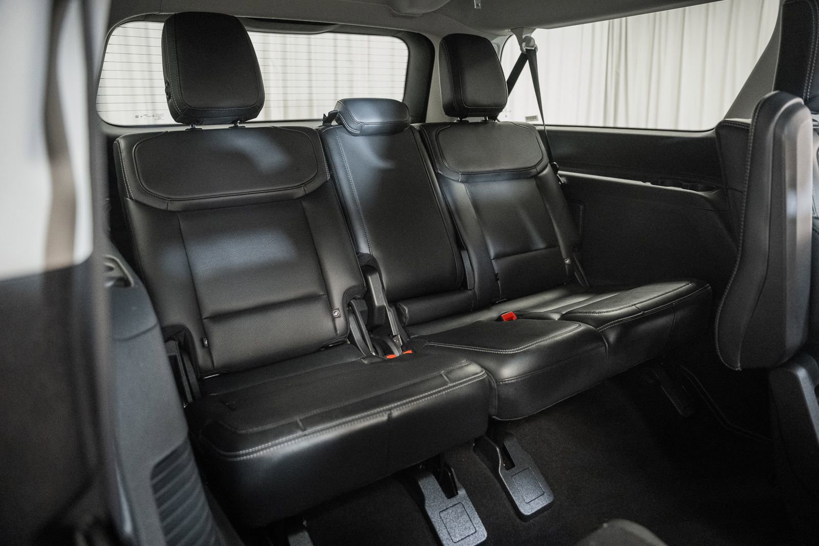 Certified 2025 Ford Expedition Max Platinum image 48