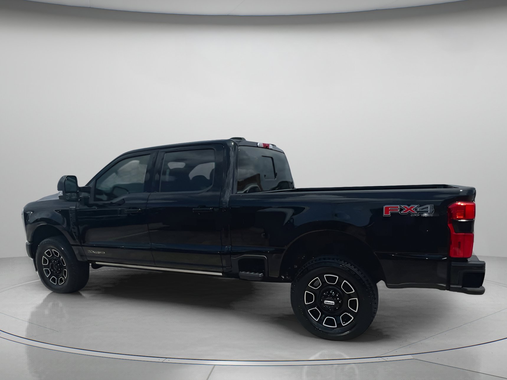 New 2025 Ford F250 Platinum image 21