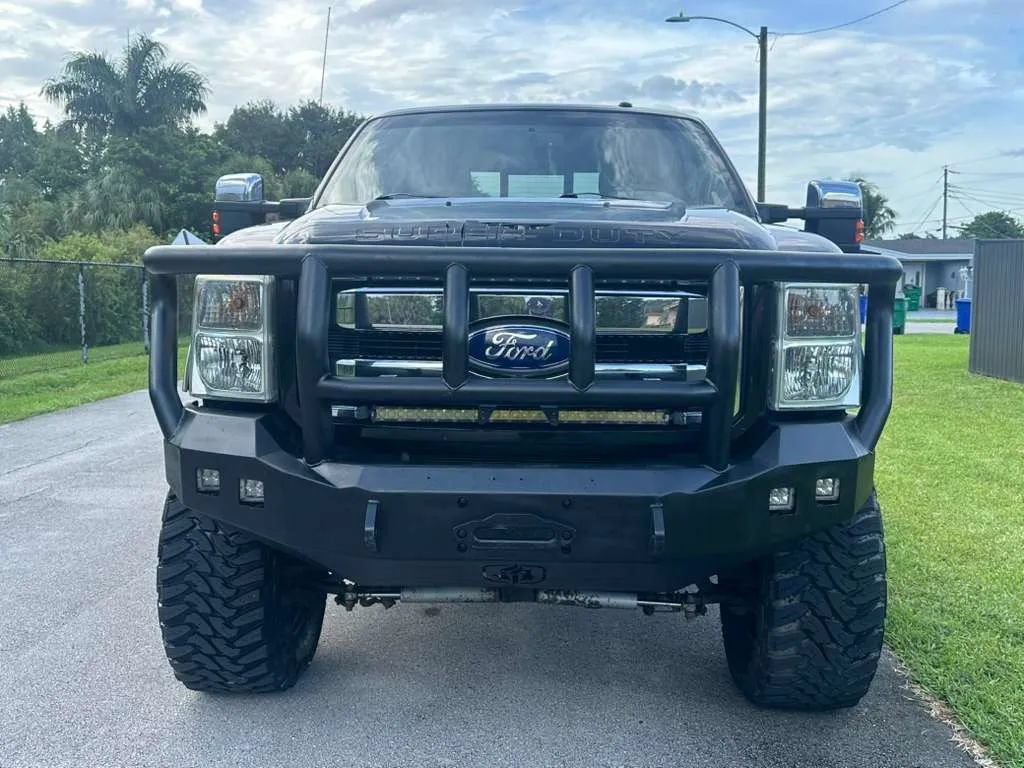 Used 2012 Ford F250 King Ranch w/ King Ranch w/Chrome Pkg AWD/4WD image 3