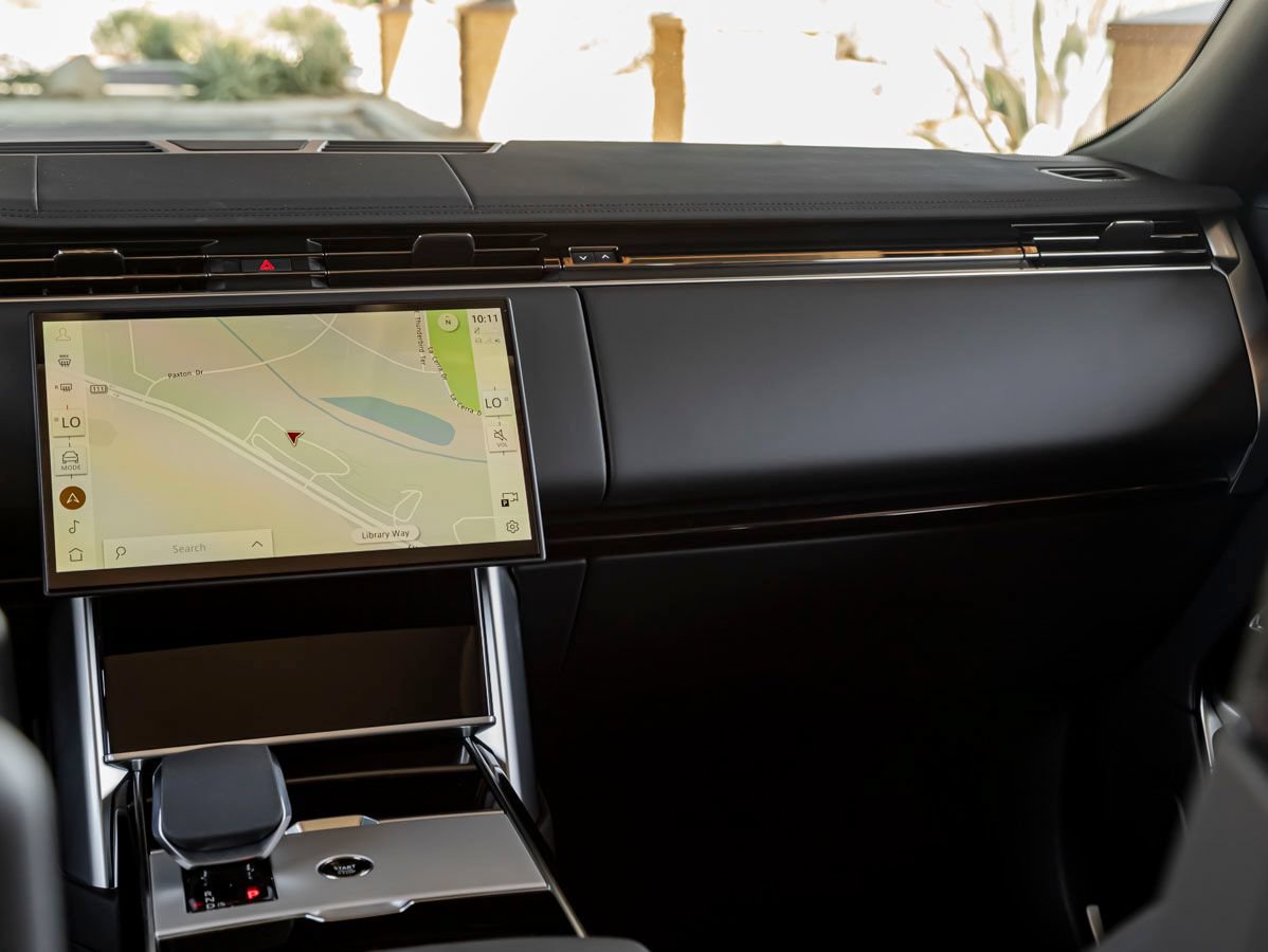 New 2026 Land Rover Range Rover SE AWD/4WD image 22