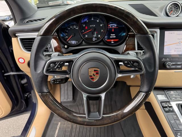 Used 2018 Porsche Macan GTS AWD/4WD image 25