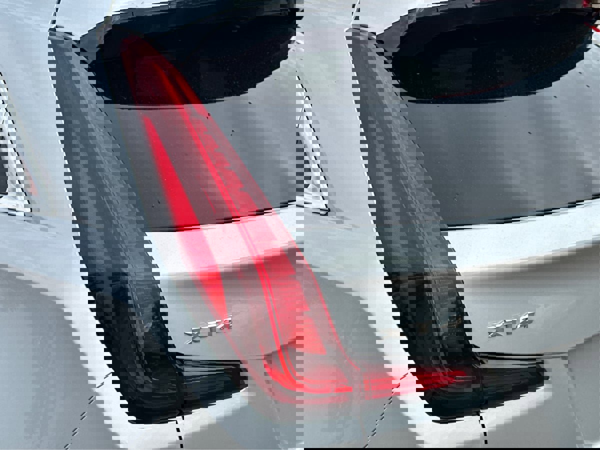 Used 2020 Cadillac XT4 Premium Luxury image 27