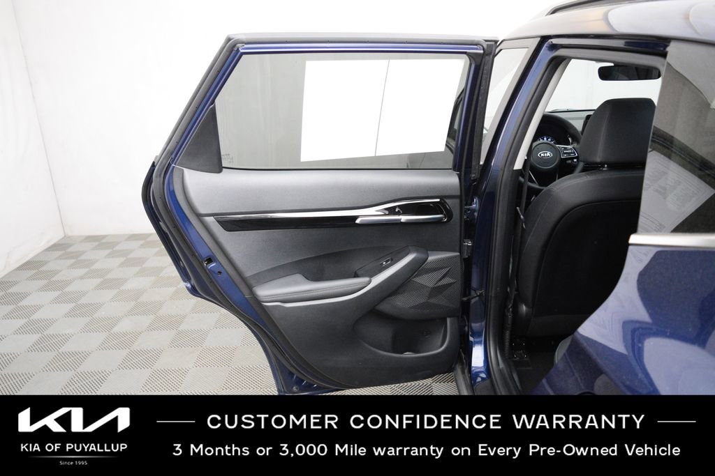 Used 2021 Kia Seltos EX AWD/4WD image 11