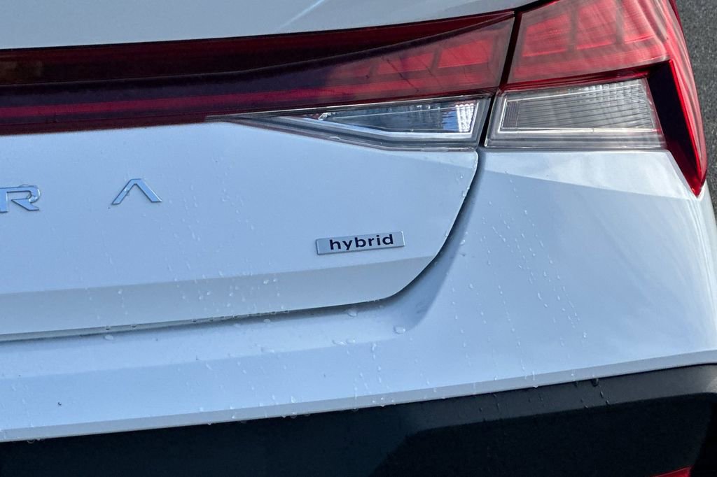 New 2026 Hyundai Elantra Sport image 23