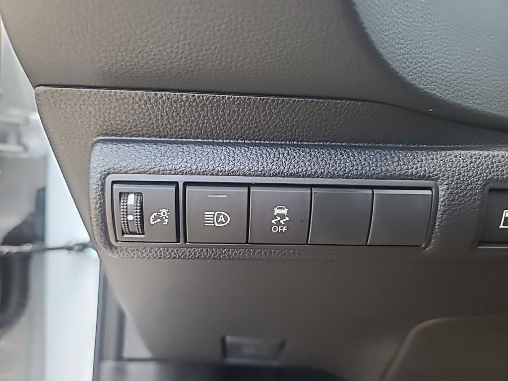New 2027 Toyota Corolla SE w/ SE Premium Package AWD/4WD image 24
