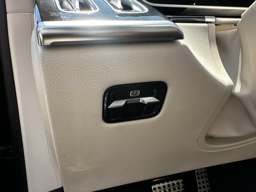 Certified 2023 Mercedes-Benz S 580 4MATIC Sedan image 35