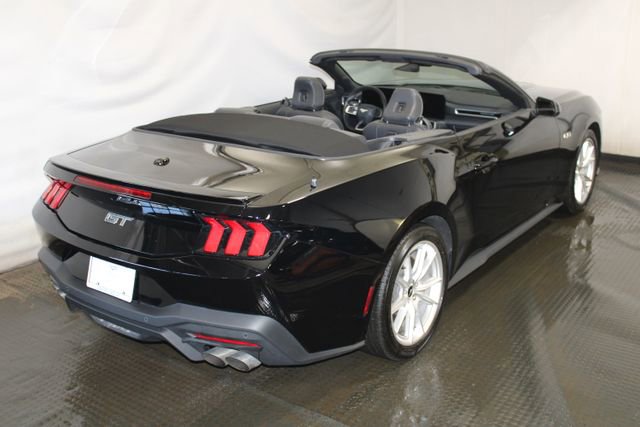 Used 2025 Ford Mustang GT Premium image 7