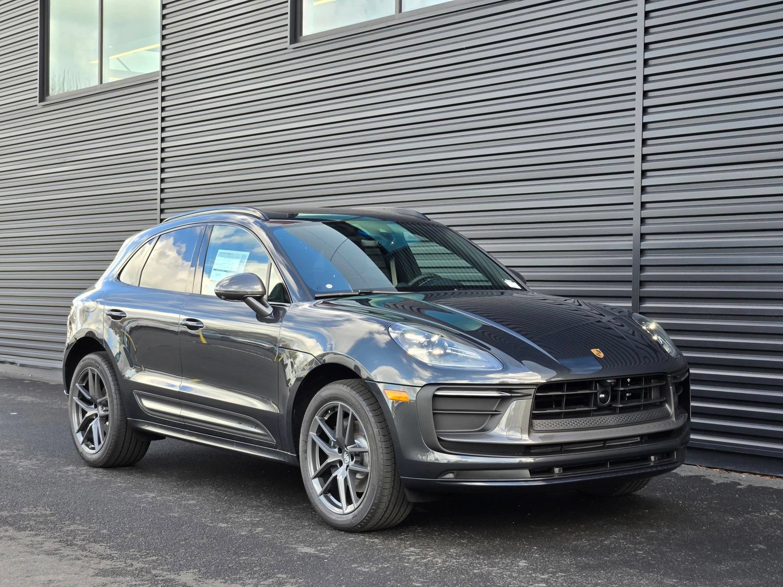 New 2026 Porsche Macan Turbo AWD/4WD image 9
