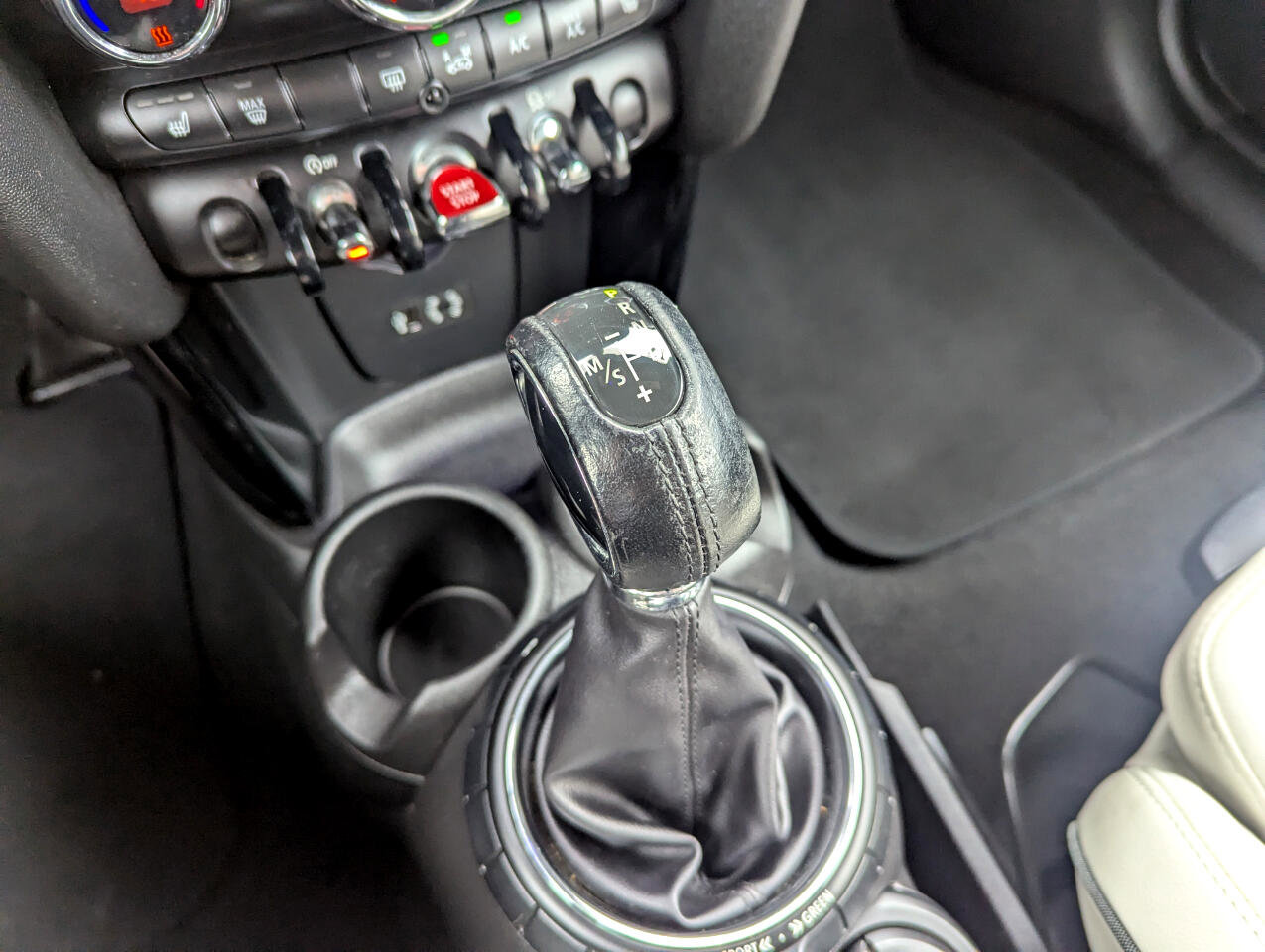 Used 2017 MINI Cooper S image 31